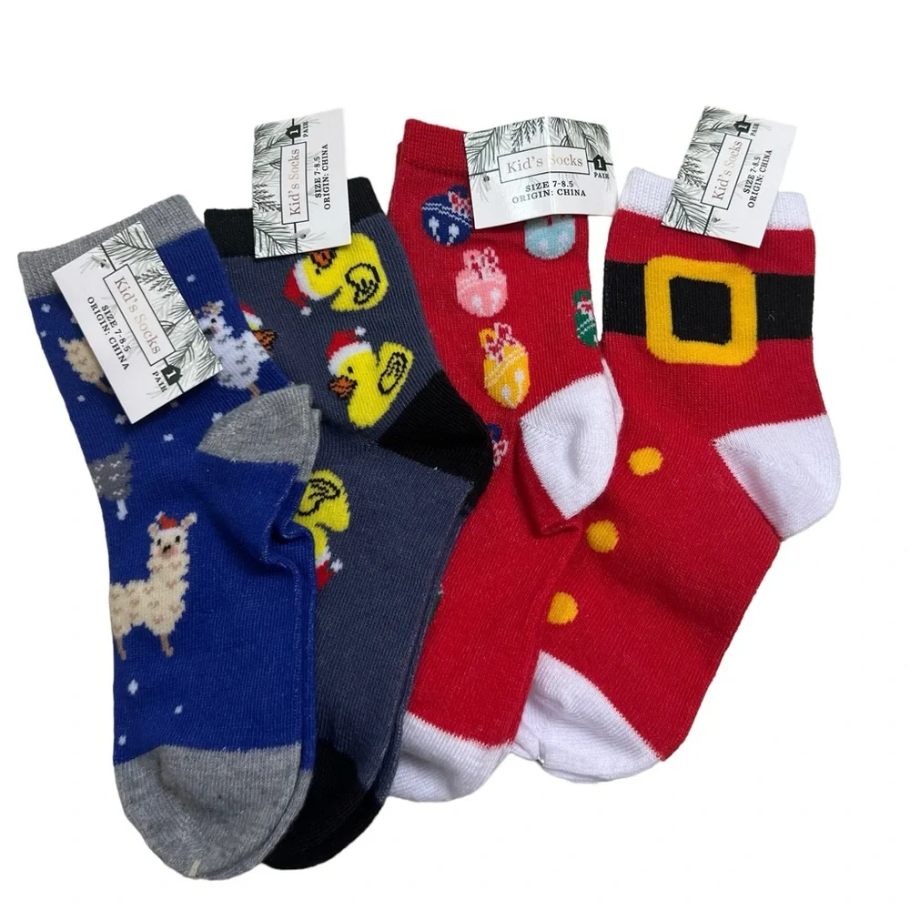 Lot of 4 kids Christmas socks
